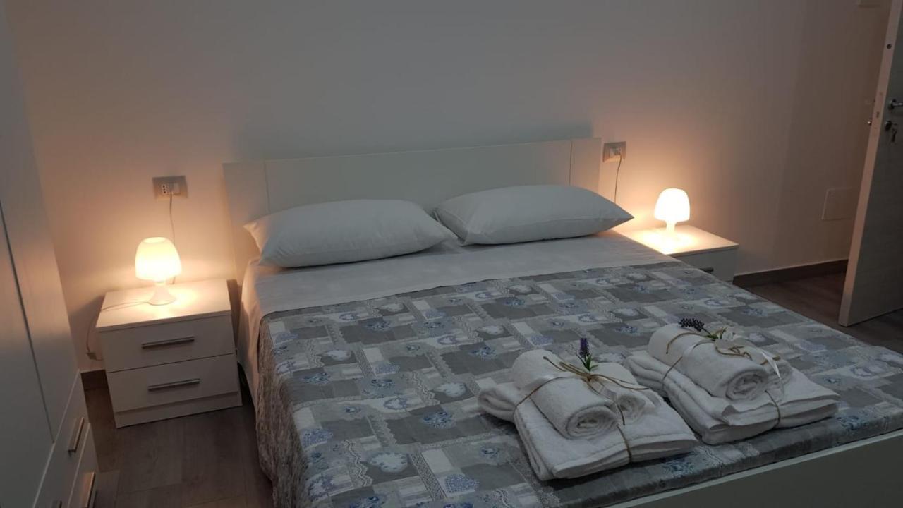 B&B A Casa Di Papi Лизано Екстериор снимка