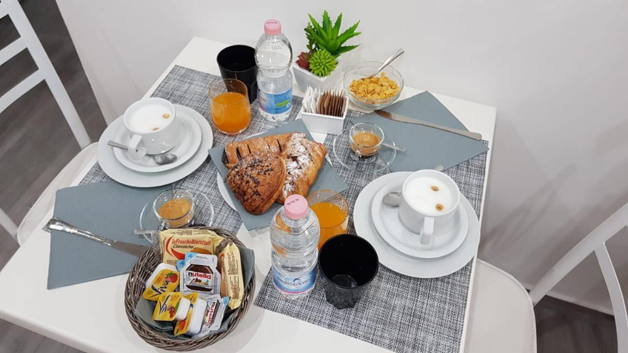 B&B A Casa Di Papi Лизано Екстериор снимка