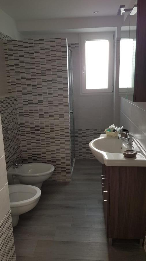 B&B A Casa Di Papi Лизано Екстериор снимка
