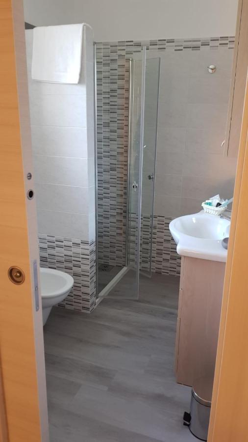 B&B A Casa Di Papi Лизано Екстериор снимка