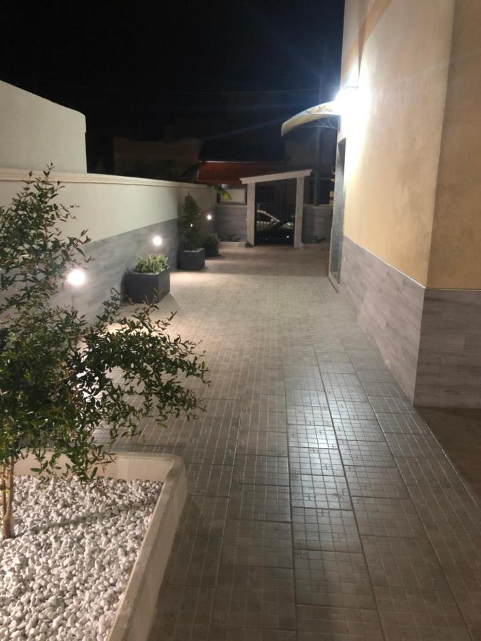 B&B A Casa Di Papi Лизано Екстериор снимка