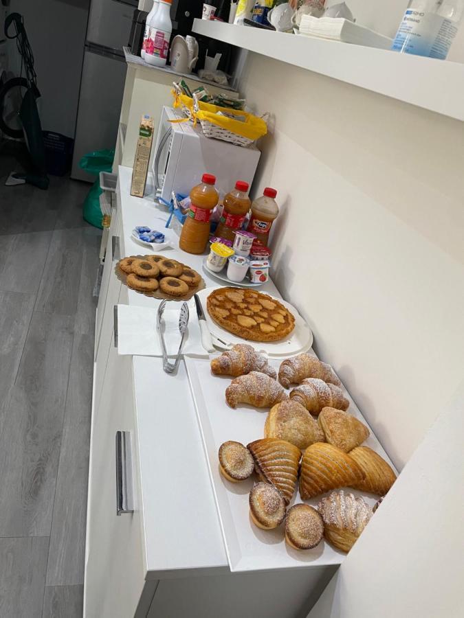 B&B A Casa Di Papi Лизано Екстериор снимка